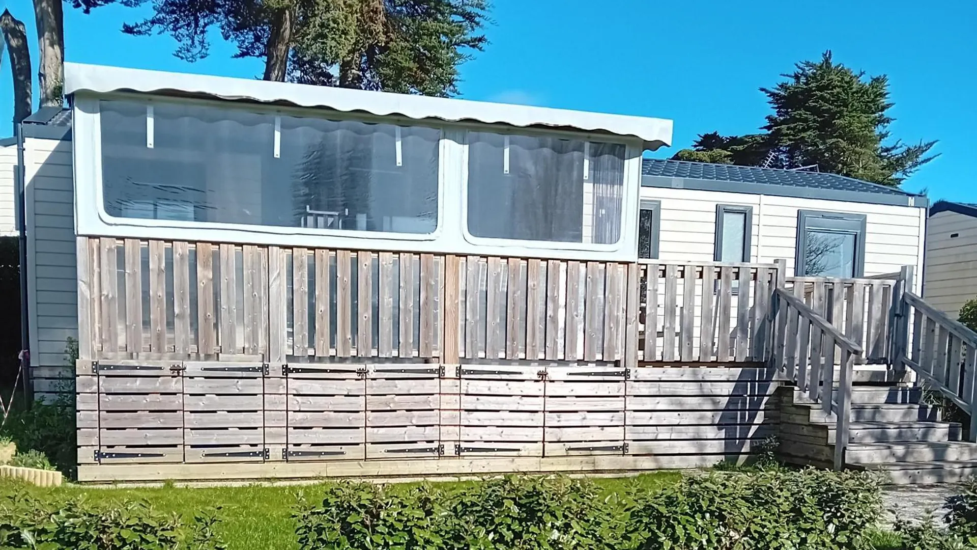 Campsite Mobilhome Tout Confort, Proche Saint-Malo, A 50 M De La Plage Et Du Gr34