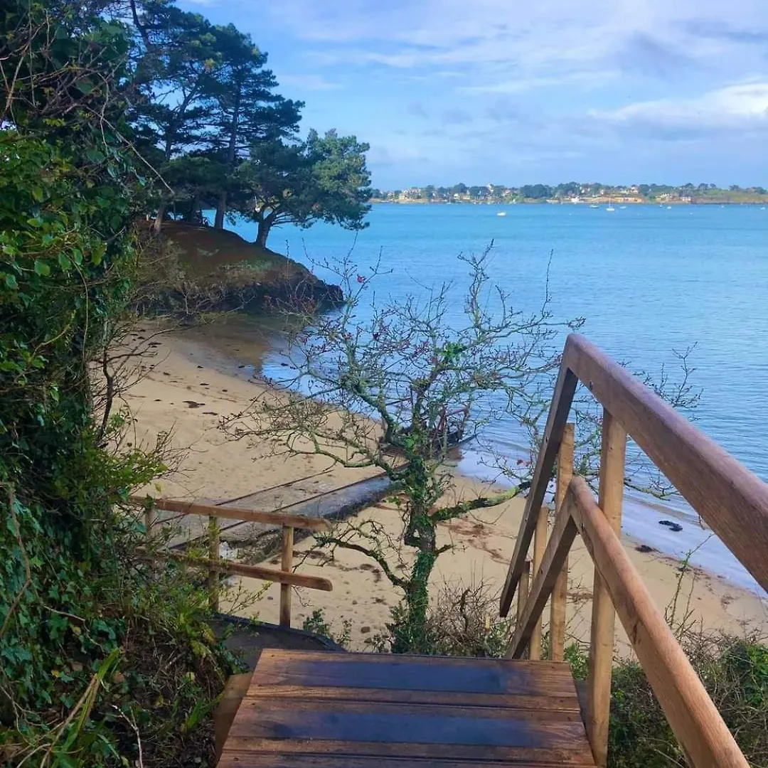 Mobilhome Tout Confort, Proche Saint-Malo, A 50 M De La Plage Et Du Gr34 Saint-Coulomb