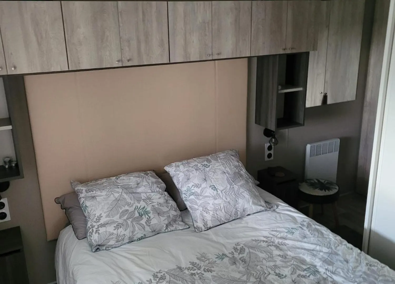 Mobilhome Tout Confort, Proche Saint-Malo, A 50 M De La Plage Et Du Gr34