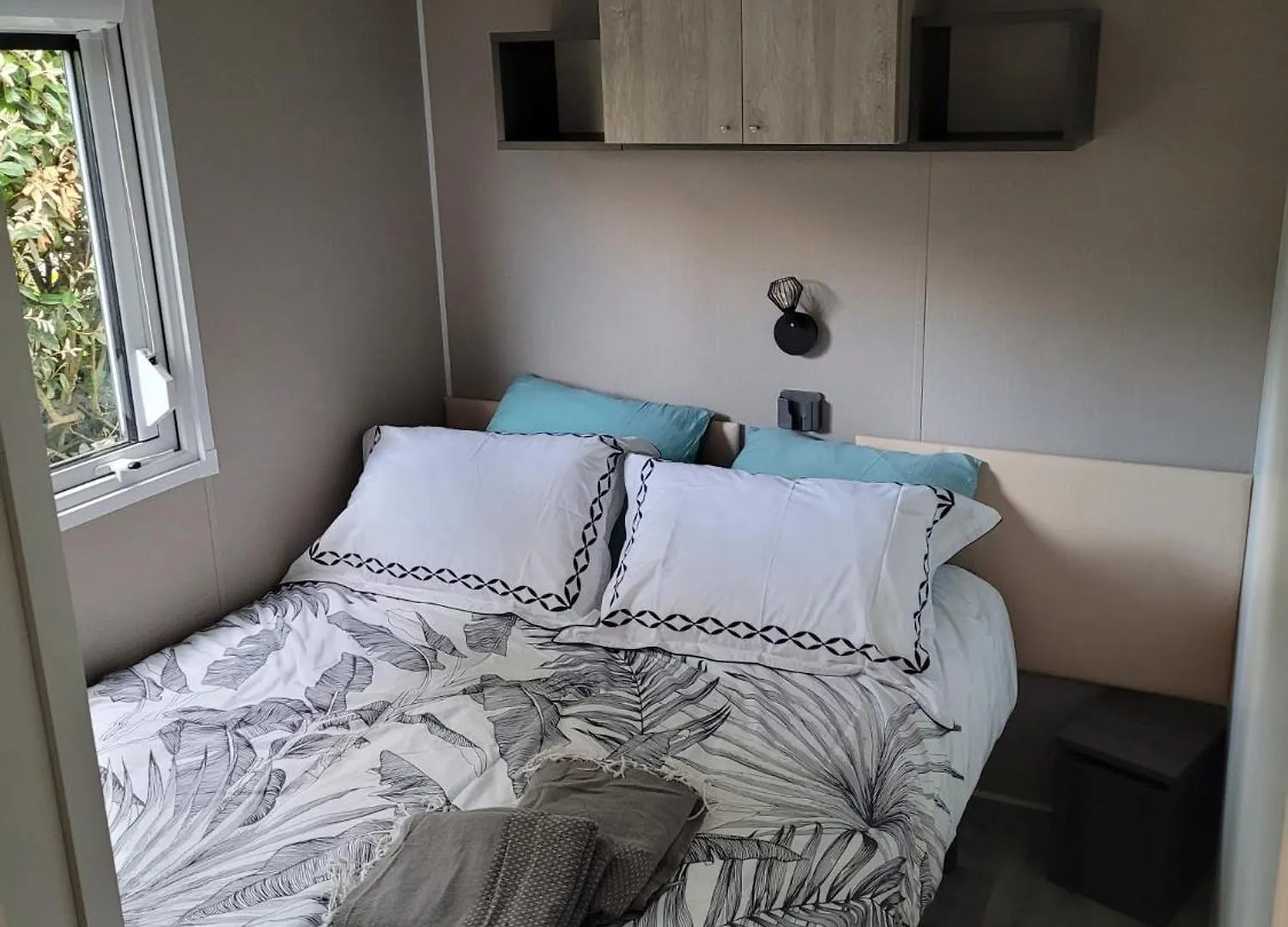 Campsite Mobilhome Tout Confort, Proche Saint-Malo, A 50 M De La Plage Et Du Gr34
