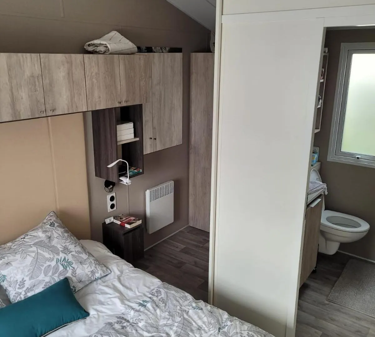 Mobilhome Tout Confort, Proche Saint-Malo, A 50 M De La Plage Et Du Gr34 0*, Saint-Coulomb