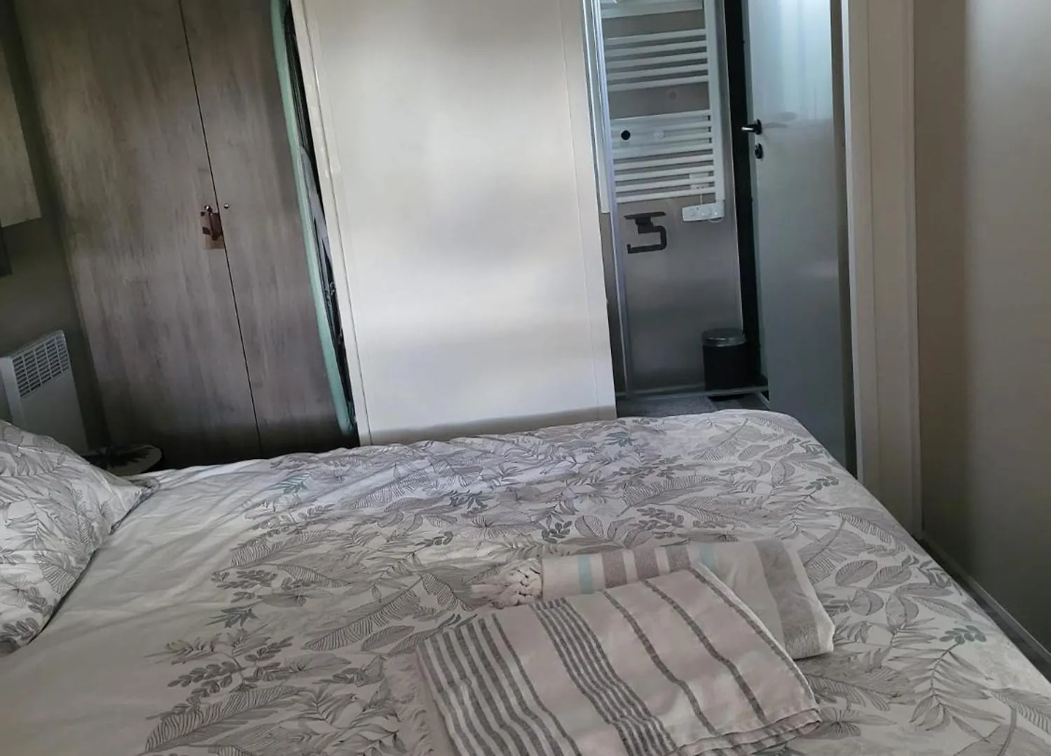 Mobilhome Tout Confort, Proche Saint-Malo, A 50 M De La Plage Et Du Gr34